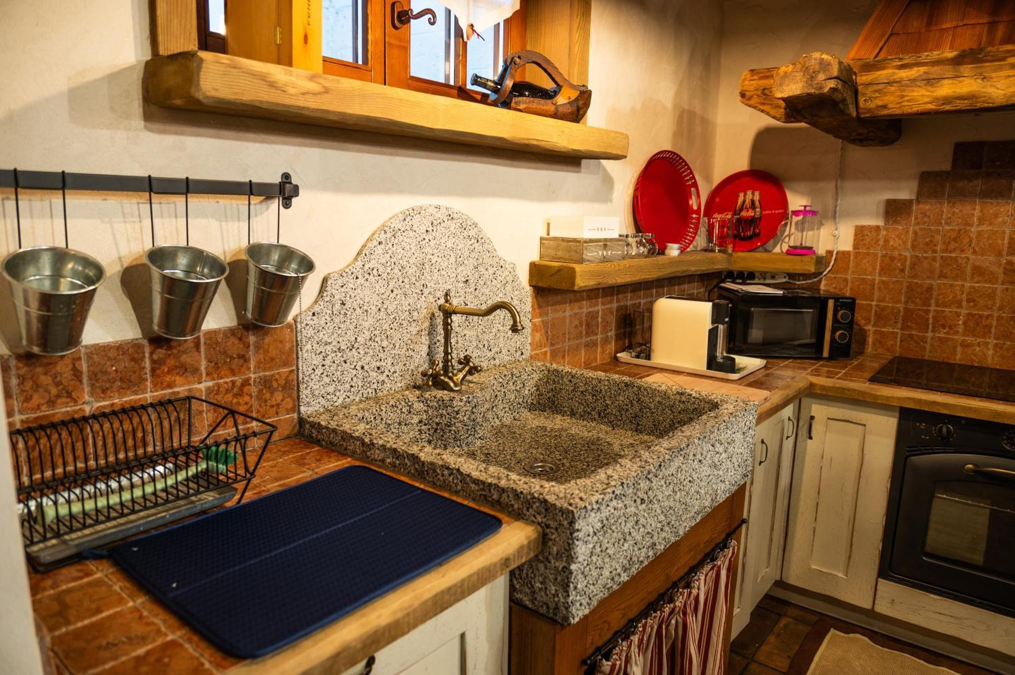 Alfio'S Alpen Suite Roncone Ngoại thất bức ảnh